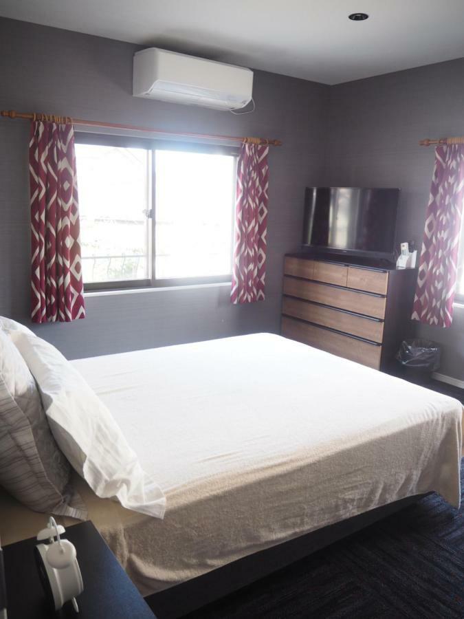 Guest House Bostons Niigata Bagian luar foto