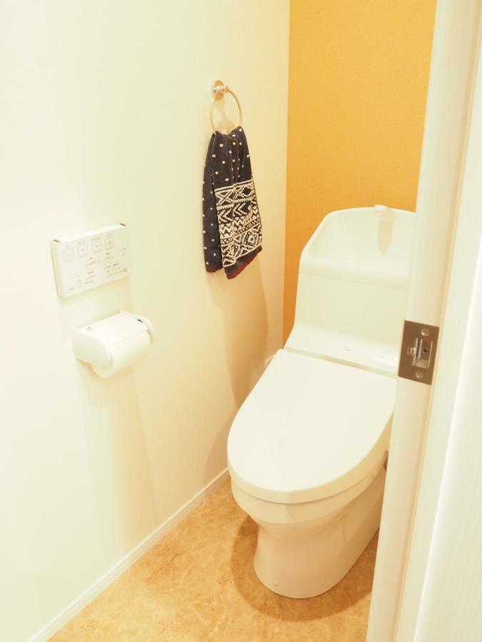 Guest House Bostons Niigata Bagian luar foto