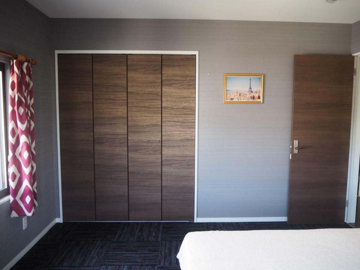 Guest House Bostons Niigata Bagian luar foto