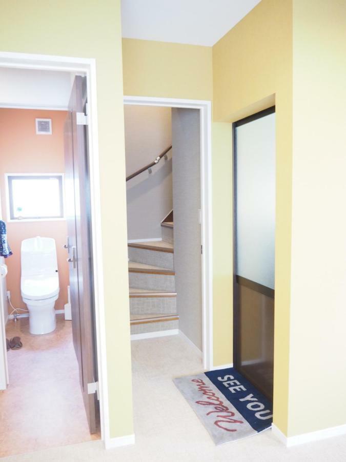 Guest House Bostons Niigata Bagian luar foto