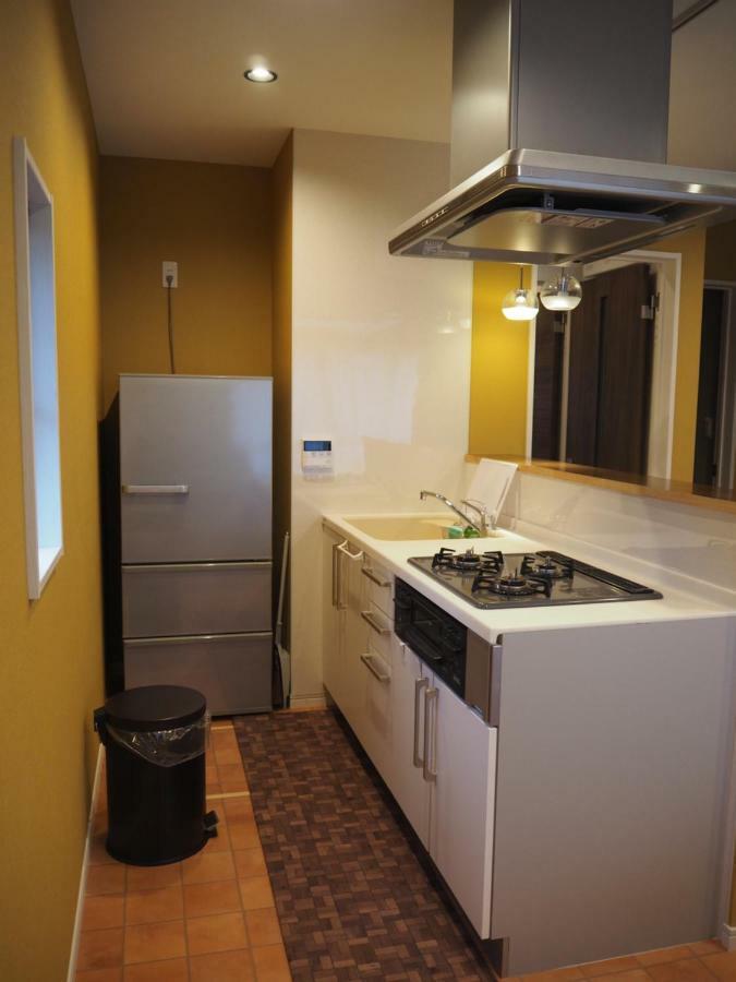 Guest House Bostons Niigata Bagian luar foto